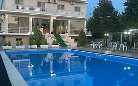 Relax Apartment & Hotel